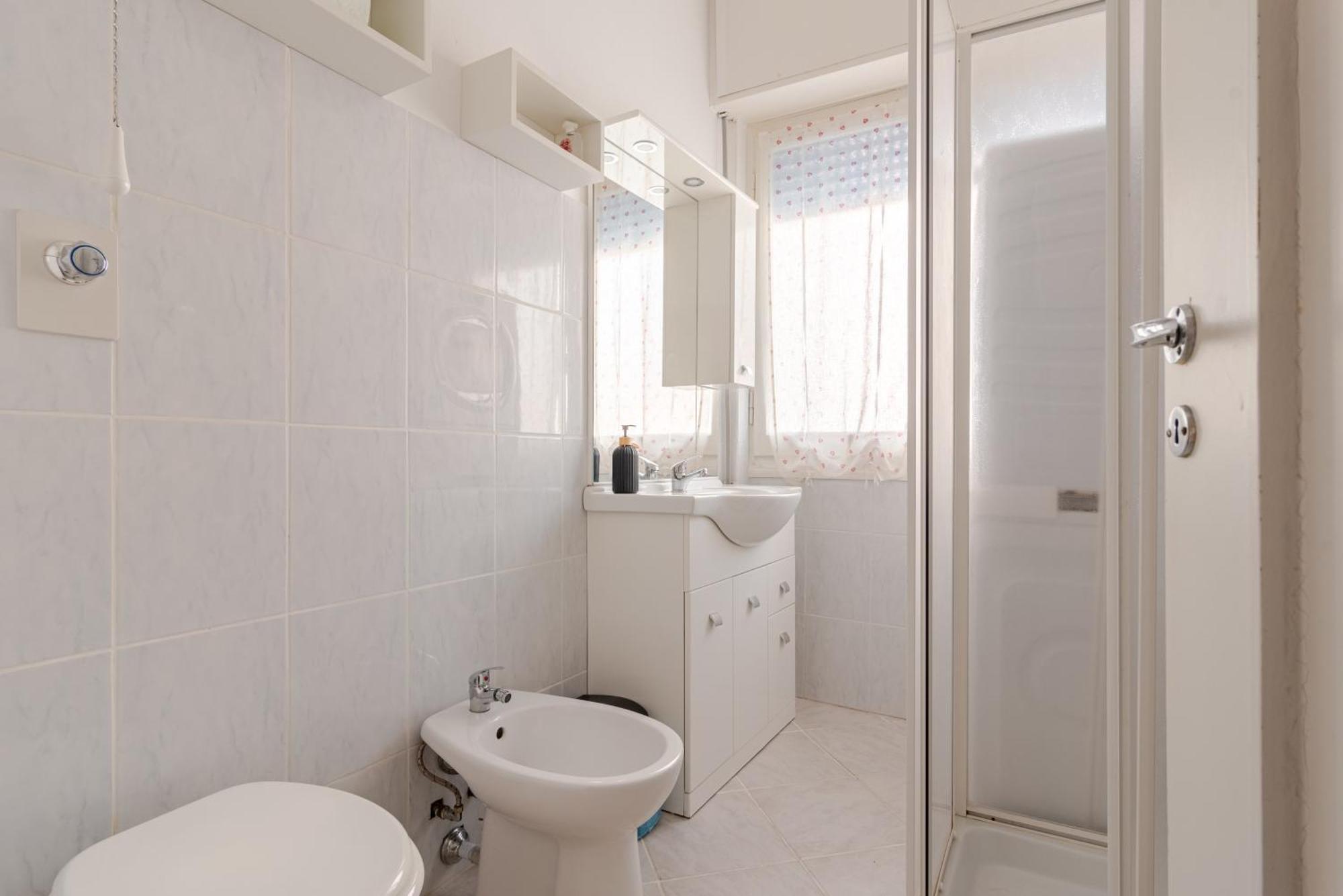 90Mq In Centro 5Min Dal Mare Apartment Реко Екстериор снимка