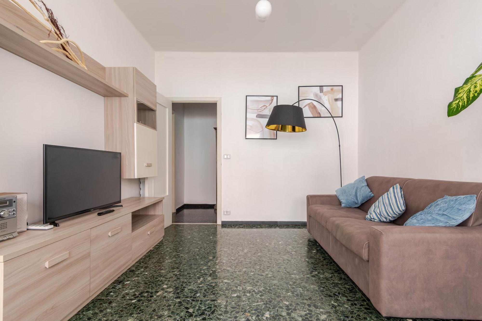 90Mq In Centro 5Min Dal Mare Apartment Реко Екстериор снимка